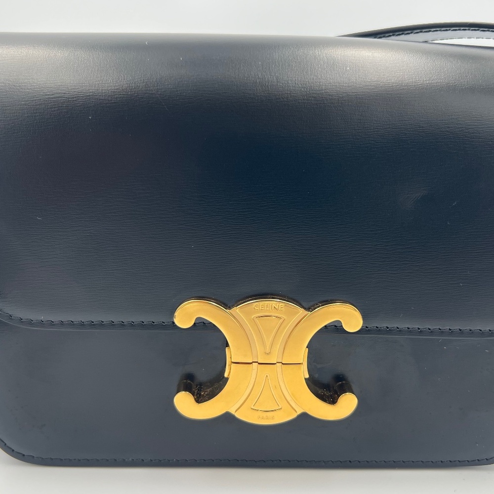 CELINE TRIOMPHE BAG IN SHINY CALFSKIN